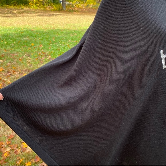 TOP IT OFF SWEATER PONCHO SHRUG BLACK SILVER SEQUIN BELIEVE HOLIDAY ONE SIZE OS - Picture 4 of 10